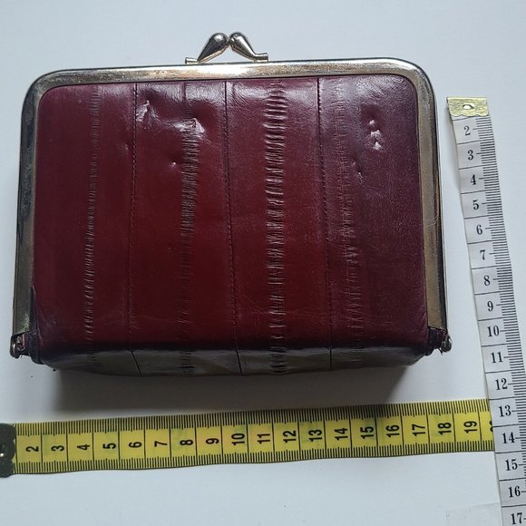 Vintage Leather Clutch (or storage box) - Picture 3 of 6